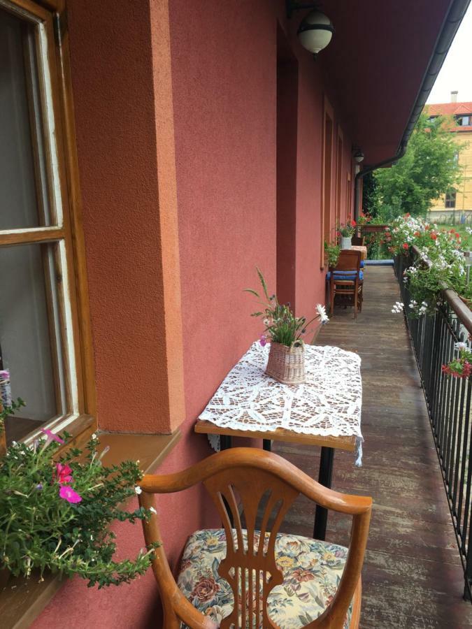 Ubytovanie Meba Prešov Esterno foto