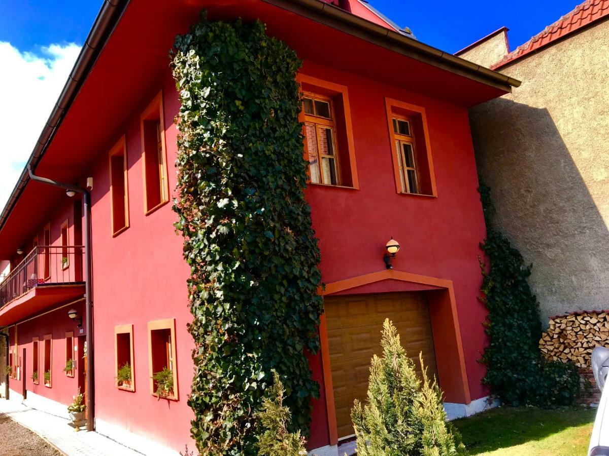 Ubytovanie Meba Prešov Esterno foto